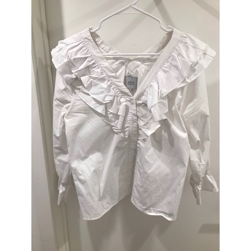 JOA ruffle blouse
